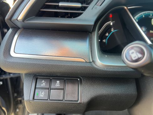 Used 2016 Honda Civic Touring image 20