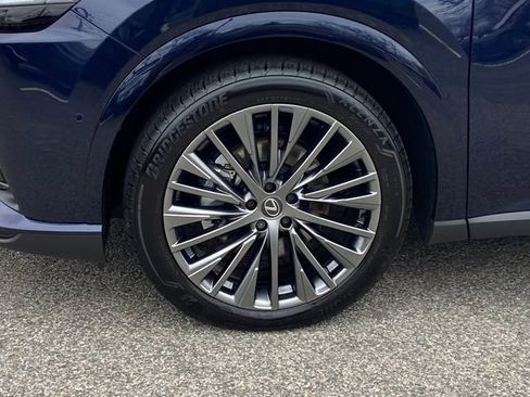 Used 2025 Lexus RX 450h AWD w/ Convenience Package image 9