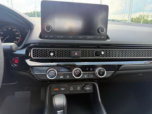 Used 2025 Honda Civic LX image 11