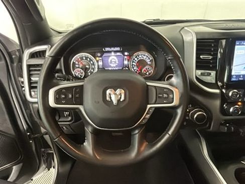 Used 2022 RAM 1500 Big Horn AWD/4WD image 14