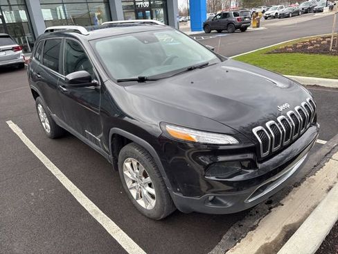 Used 2014 Jeep Cherokee Limited w/ Technology Group image 2