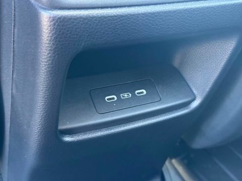 Certified 2024 Honda CR-V EX image 11