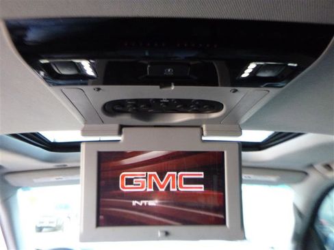 Used 2016 GMC Yukon SLT w/ Open Road Package AWD/4WD image 21