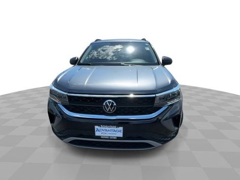 Used 2023 Volkswagen Taos S AWD/4WD image 3