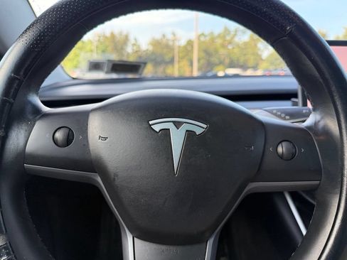 Used 2018 Tesla Model 3 Long Range AWD/4WD image 21