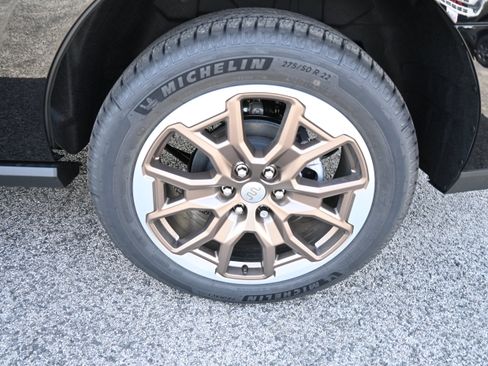 New 2027 Ford Expedition King Ranch RWD image 13