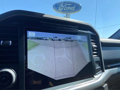Used 2021 Ford F150 Lariat w/ Equipment Group 502A High AWD/4WD image 31