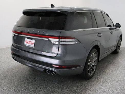 Used 2023 Lincoln Aviator Grand Touring w/ Equipment Group 301A AWD/4WD image 7
