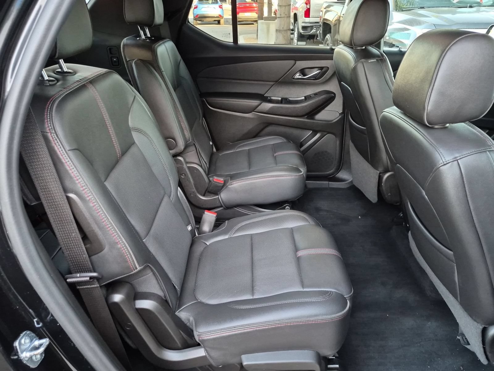 Used 2022 Chevrolet Traverse RS AWD/4WD image 26