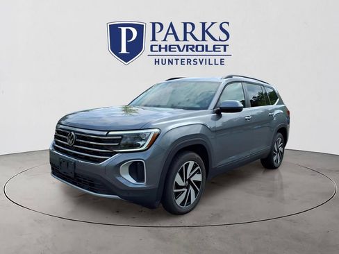 Used 2024 Volkswagen Atlas SE AWD/4WD image 27