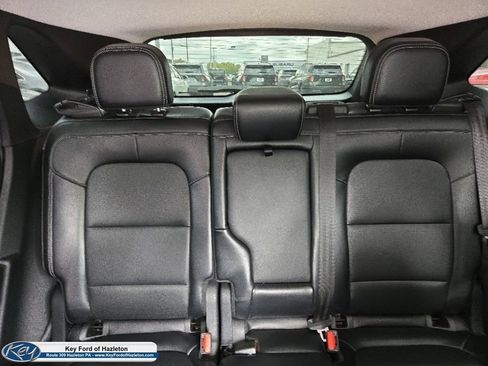Used 2024 Ford Escape Platinum AWD/4WD image 26