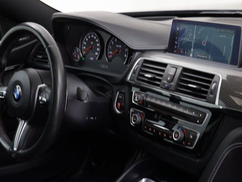Used 2018 BMW M4 Coupe image 20