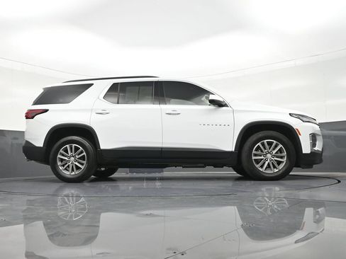 Used 2024 Chevrolet Traverse LT FWD image 30