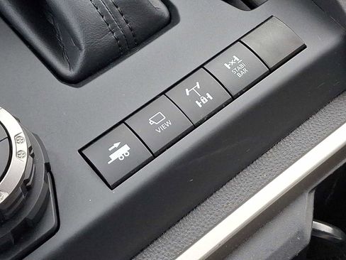 Used 2025 Toyota Tacoma 4x4 Double Cab Hybrid image 25