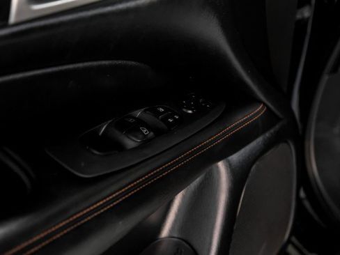 Used 2020 Nissan Pathfinder SV w/ Rock Creek Edition image 43