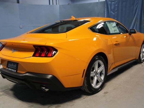 New 2026 Ford Mustang Coupe image 27