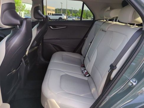 Used 2025 Kia Niro EX FWD image 14