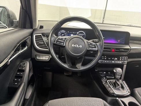 Certified 2024 Kia Seltos S AWD/4WD image 19