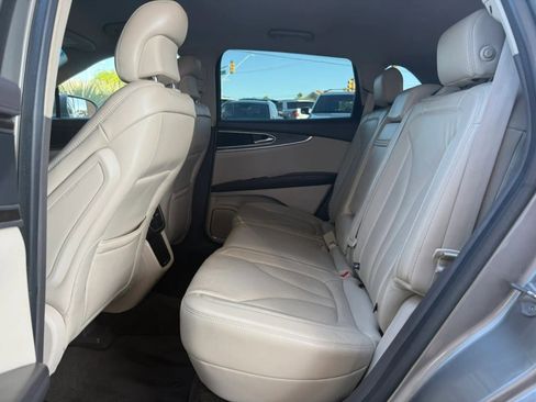 Used 2016 Lincoln MKX Select w/ Select Plus Package FWD image 44
