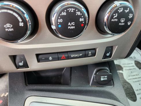 Used 2012 Dodge Challenger SRT8 w/ Premium Sound Group image 19