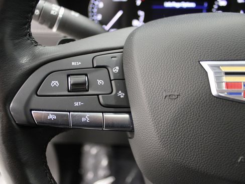 Used 2020 Cadillac XT4 Premium Luxury image 21