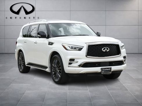 Used 2024 INFINITI QX80 Premium Select w/ Cargo Package AWD/4WD image 3