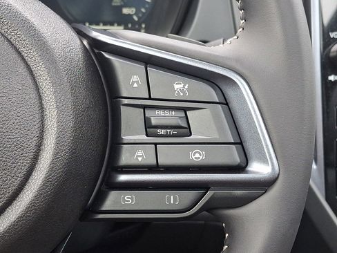 Certified 2025 Subaru Forester Limited image 22