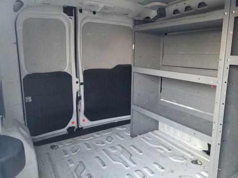 Used 2019 RAM ProMaster City Tradesman FWD image 4