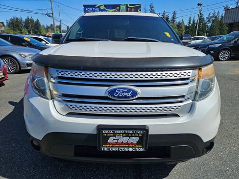 Used 2011 Ford Explorer XLT w/ 202A Rapid Spec Order Code AWD/4WD image 2