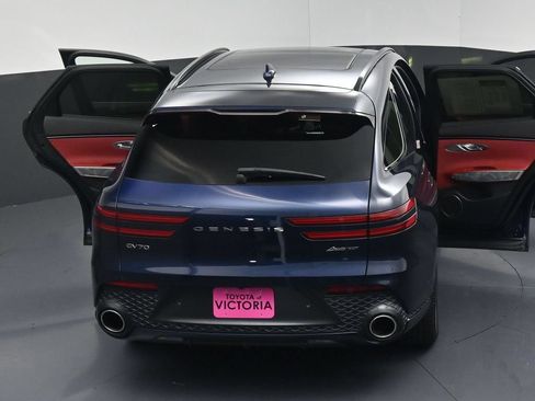 Used 2022 Genesis GV70 3.5T Sport w/ Sport Advanced Package AWD/4WD image 24