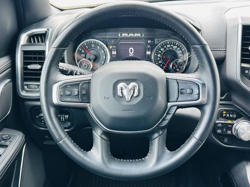 Used 2023 RAM 1500 Laramie AWD/4WD image 15