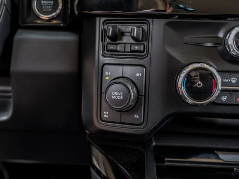 Used 2024 Ford F250 Lariat w/ Lariat Ultimate Package AWD/4WD image 74