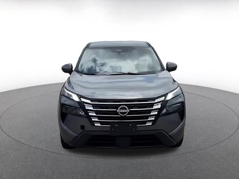 Used 2025 Nissan Rogue SV FWD image 4