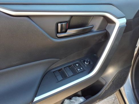 New 2025 Toyota RAV4 LE image 9