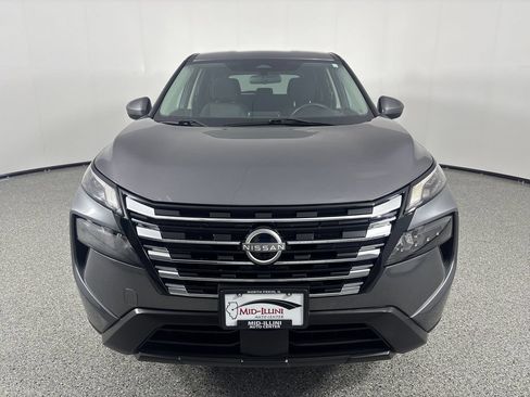 Used 2024 Nissan Rogue SV AWD/4WD image 10