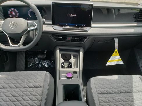 New 2026 Volkswagen Tiguan S FWD image 8