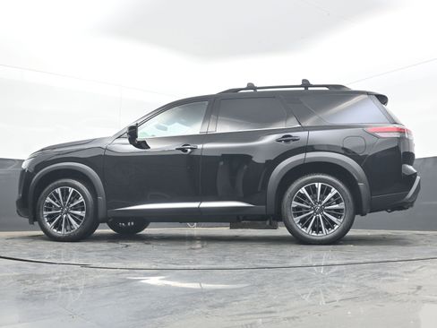 New 2026 Nissan Pathfinder Platinum AWD/4WD image 28