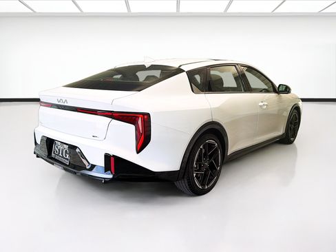 Used 2025 Kia K4 GT-Line w/ GT-Line Premium Package FWD image 4