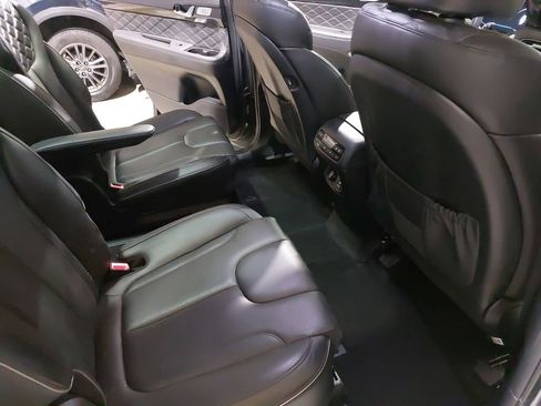 Used 2022 Hyundai Palisade Calligraphy image 11