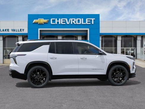 New 2026 Chevrolet Traverse RS image 5