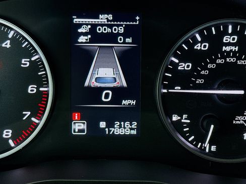 Used 2024 Subaru Ascent Premium AWD/4WD image 8