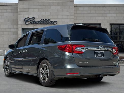 Used 2018 Honda Odyssey Touring image 4