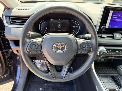 Used 2024 Toyota RAV4 XLE AWD/4WD image 13