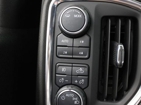 Used 2021 Chevrolet Silverado 1500 LT Trail Boss w/ Bed Protection Package AWD/4WD image 27