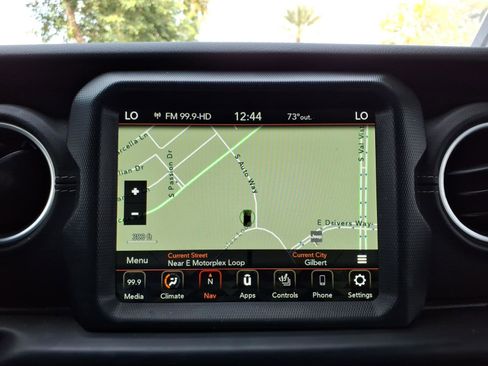 Used 2021 Jeep Wrangler Unlimited Sahara w/ Cold Weather Group image 19