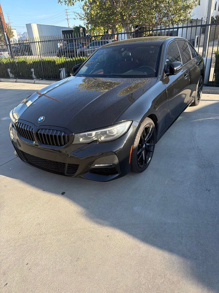 Used 2022 BMW 330i Sedan w/ M Sport Package RWD image 1