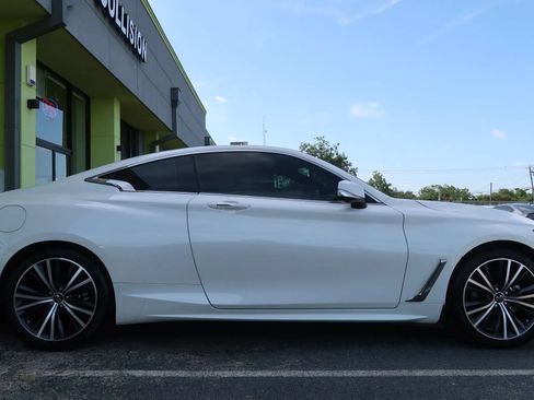 Used 2022 INFINITI Q60 3.0t Luxe w/ Essential Package RWD image 7