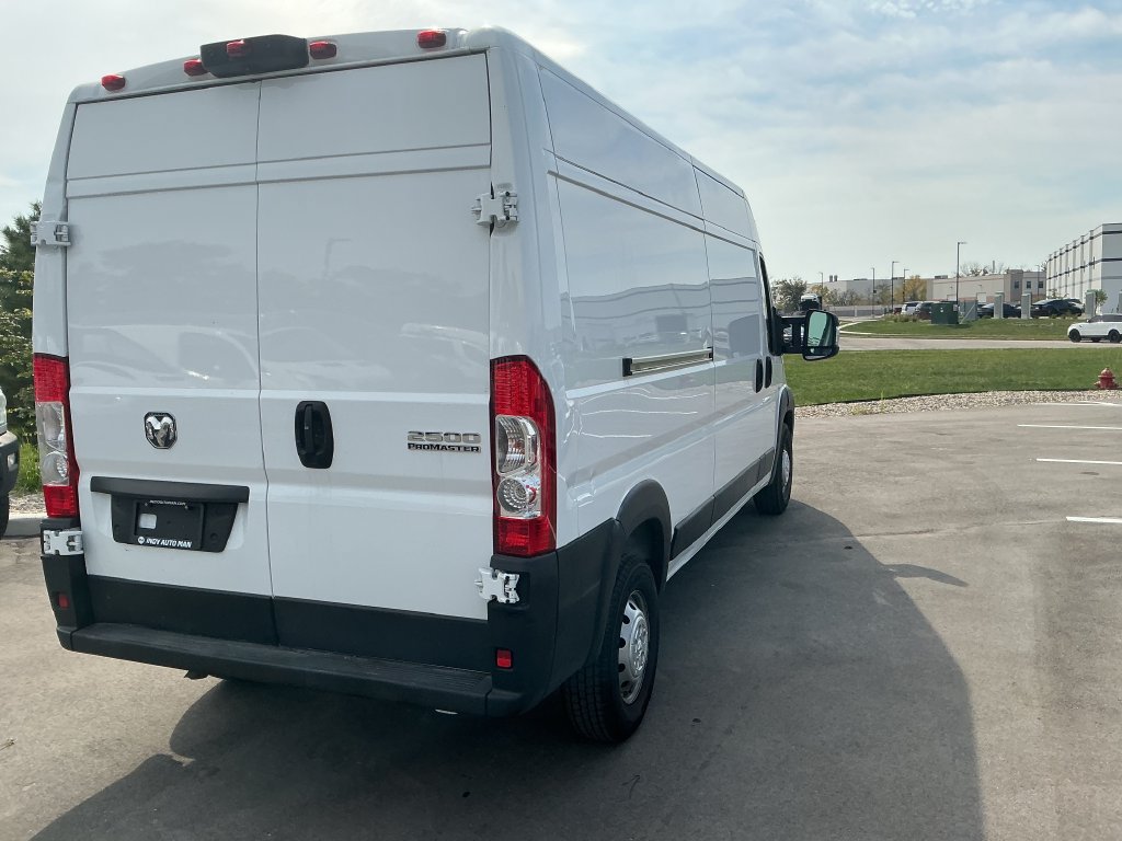 Used 2023 RAM ProMaster 2500 FWD image 3