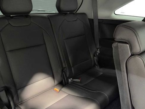 Used 2020 Acura MDX FWD image 17