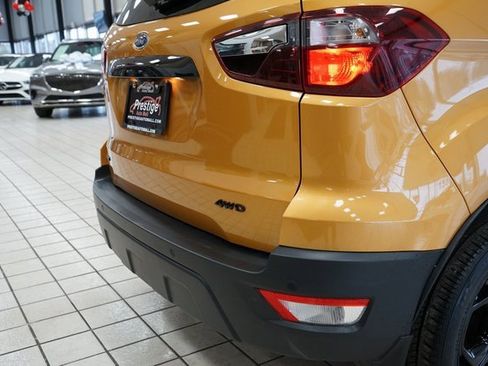 Used 2021 Ford EcoSport SES image 17